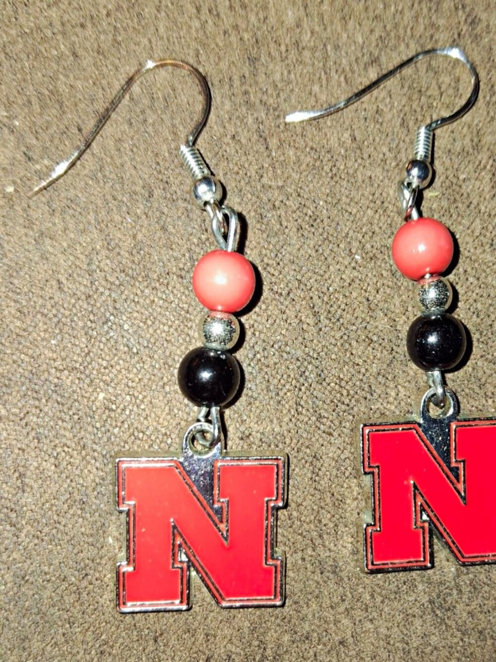 Nebraska Cornhuskers Red N Logo Dangle Beaded Earrings NCAA silver Red Black